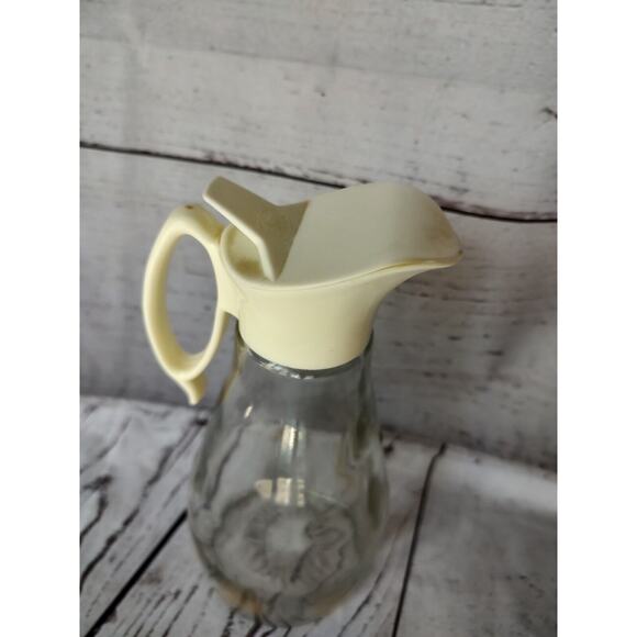 Log Cabin Syrup Pitcher Glass Bottle Eagle Brown Yellow Vintage Kitchen - Picture 2 of 7